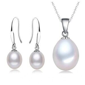 NWOT  Stunning White Freshwater Pearl Sterling Silver Jewelry Set